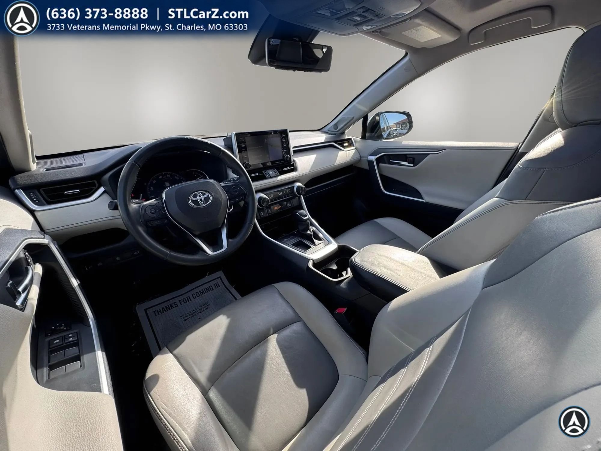 Used 2019 Toyota RAV4 Limited w/ Advanced Technology Package FWD image 10