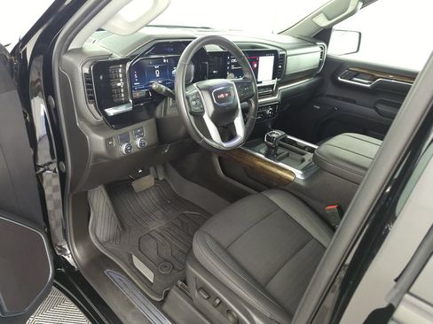 Used 2023 GMC Sierra 1500 Elevation w/ Preferred Package RWD image 10