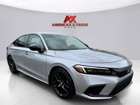 Used 2022 Honda Civic Sport image 8