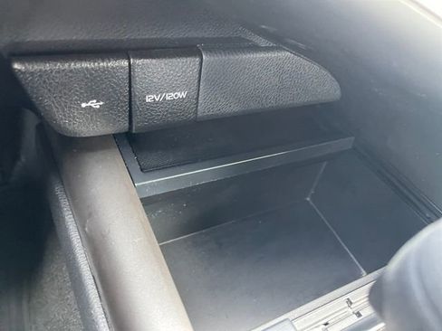 Used 2023 Toyota Camry LE image 21