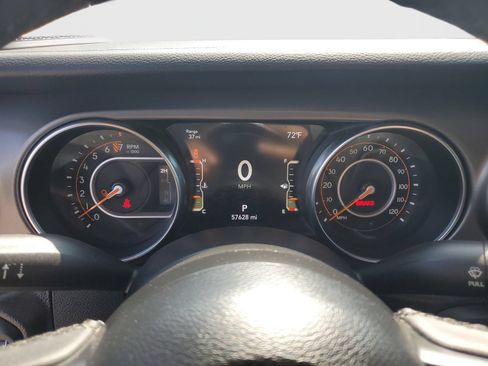 Used 2023 Jeep Gladiator Sport AWD/4WD image 29