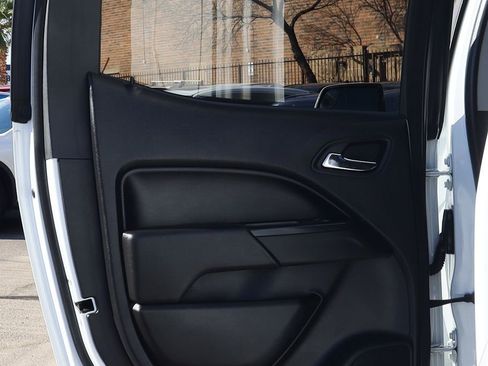 Used 2019 Chevrolet Colorado LT image 29