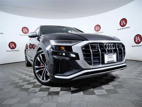 Used 2022 Audi SQ8 Prestige image 2