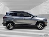 Used 2021 Kia Seltos EX image 3
