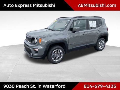 Used 2019 Jeep Renegade Latitude image 3