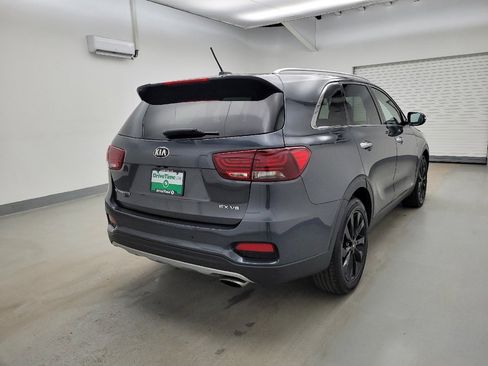 Used 2020 Kia Sorento EX image 9