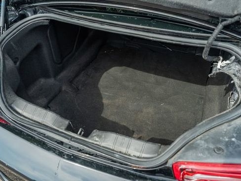 Used 2020 Chevrolet Camaro LT image 14