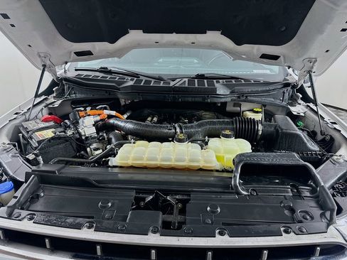 Used 2021 Ford F150 Lariat w/ Equipment Group 502A High image 30