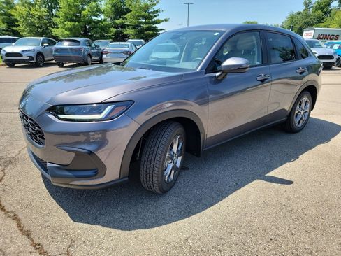 New 2026 Honda HR-V LX image 3