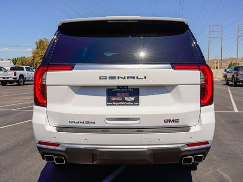 New 2026 GMC Yukon XL Denali w/ Denali Reserve Package AWD/4WD image 8