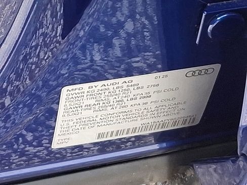 Certified 2025 Audi Q5 2.0T Premium Plus w/ Premium Plus Package image 29