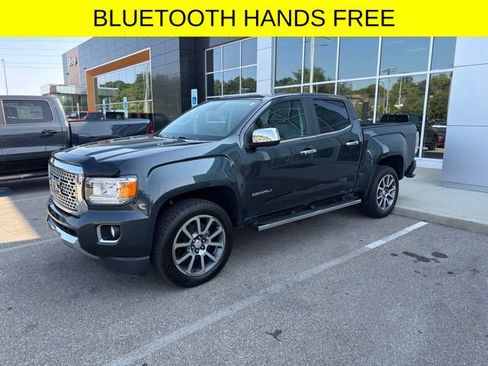 Used 2017 GMC Canyon Denali AWD/4WD image 3