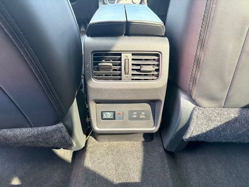 Used 2023 Nissan Rogue SL w/ SL Premium Package FWD image 30