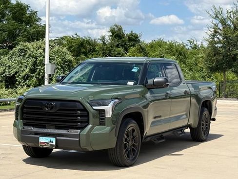 Used 2023 Toyota Tundra SR5 w/ SR5 Convenience Package RWD image 7