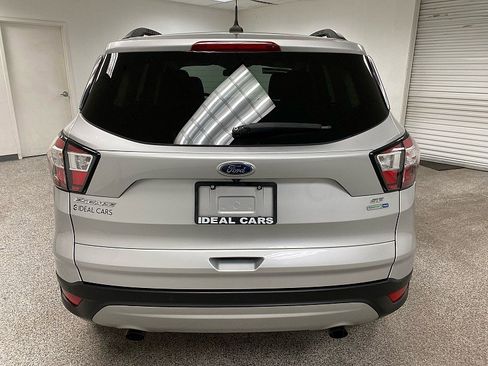 Used 2018 Ford Escape SE w/ Ford Safe & Smart Package image 6