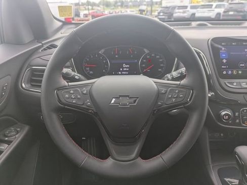 Used 2023 Chevrolet Equinox RS image 15