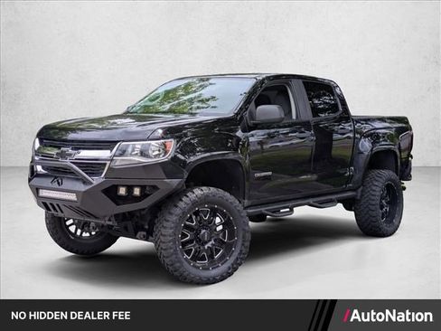 Used 2018 Chevrolet Colorado W/T w/ WT Convenience Package AWD/4WD image 1