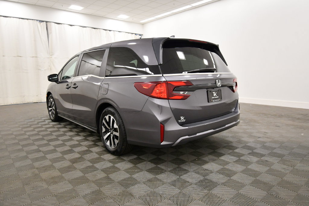 Certified 2025 Honda Odyssey EX-L image 5