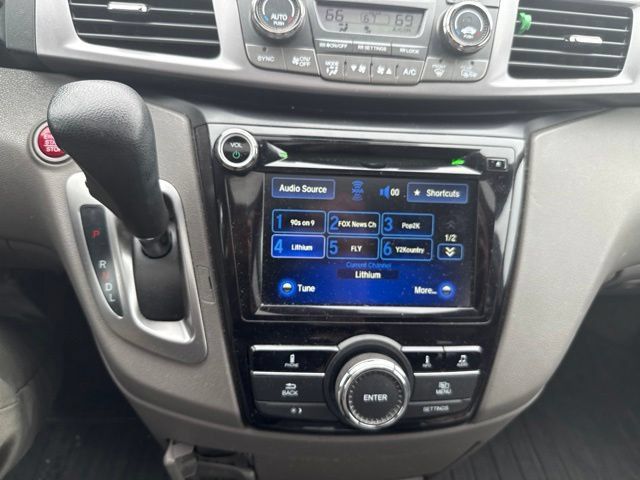 Used 2014 Honda Odyssey EX-L image 19