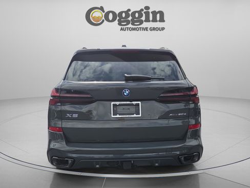 New 2026 BMW X5 xDrive50e w/ M Sport Package AWD/4WD image 4