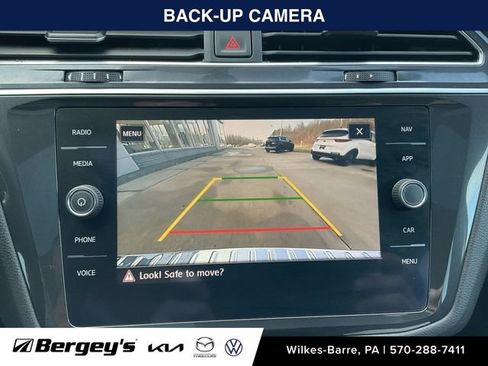 Used 2019 Volkswagen Tiguan SEL R-Line AWD/4WD image 10