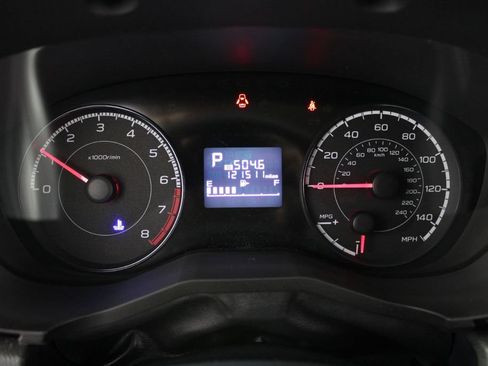 Used 2018 Subaru Crosstrek 2.0i AWD/4WD image 17