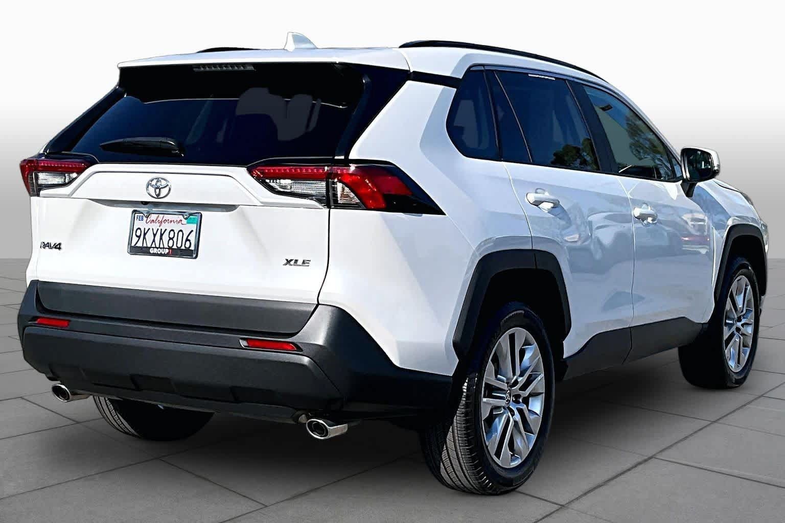 Used 2024 Toyota RAV4 XLE Premium w/ Weather Package FWD image 12