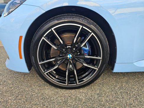 Used 2026 BMW M240i xDrive Coupe AWD/4WD image 28