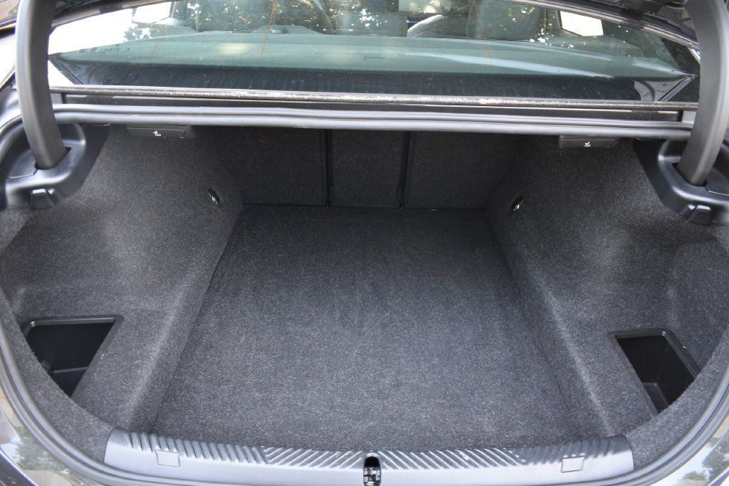 Used 2025 BMW 530i RWD image 30