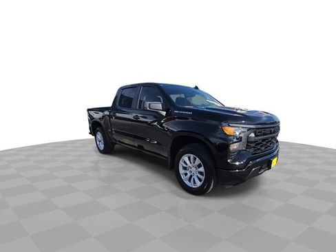 Certified 2026 Chevrolet Silverado 1500 Custom RWD image 2