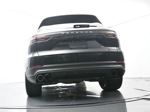 Certified 2021 Porsche Cayenne S AWD/4WD image 50