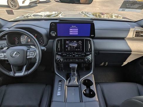 Certified 2024 Lexus LX 600 4WD w/ Luxury Package image 15