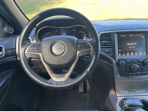 Used 2014 Jeep Grand Cherokee Limited image 17