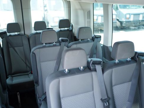 Used 2025 Ford Transit 350 XLT RWD image 18