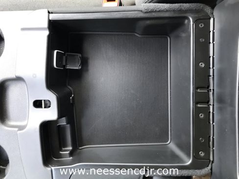 New 2026 RAM 3500 Tradesman w/ Chrome Appearance Group image 28