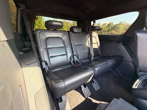Used 2021 Lincoln Navigator L Reserve image 8