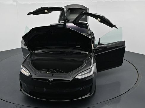 Used 2022 Tesla Model X Plaid AWD/4WD image 17
