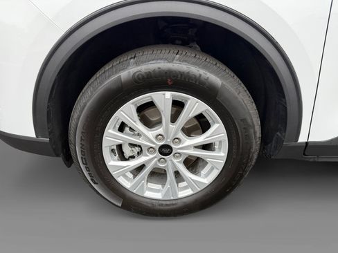 Certified 2025 Ford Escape Active image 9