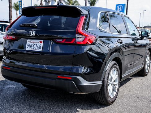Used 2025 Honda CR-V EX image 7