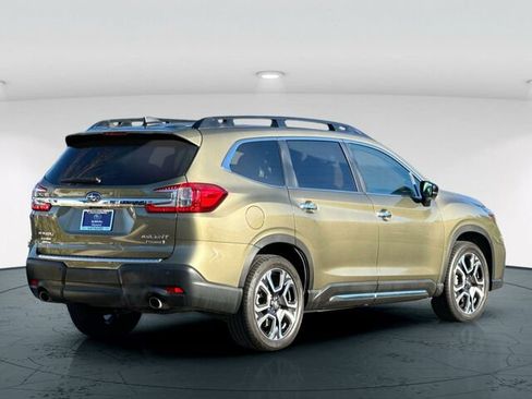 Used 2024 Subaru Ascent Touring image 6