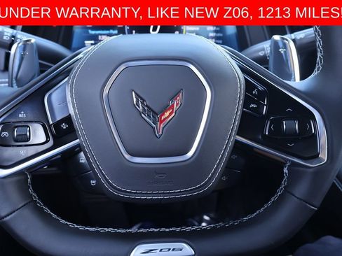 Used 2025 Chevrolet Corvette Z06 RWD image 16