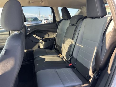 Used 2016 Ford Escape SE AWD/4WD image 23