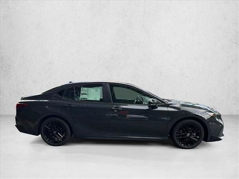 Used 2026 Toyota Camry SE FWD image 2