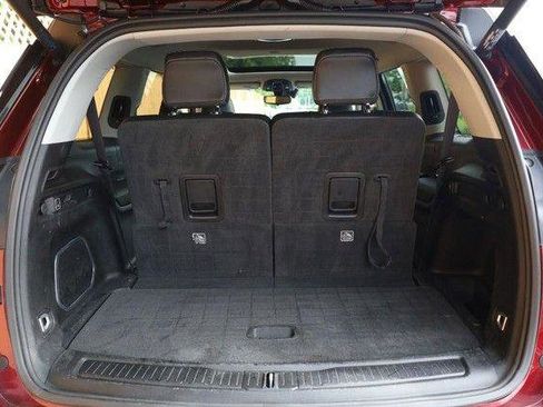 Used 2022 Jeep Grand Cherokee L Limited AWD/4WD image 7