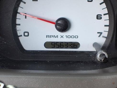 Used 2010 Ford Ranger XLT image 27