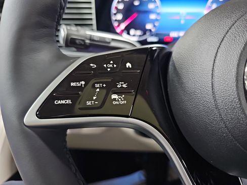 New 2026 Mercedes-Benz GLE 350 4MATIC image 18