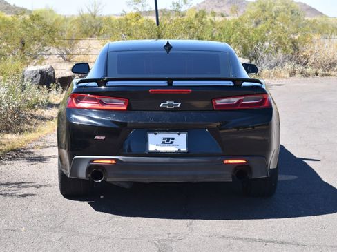Used 2018 Chevrolet Camaro SS image 4