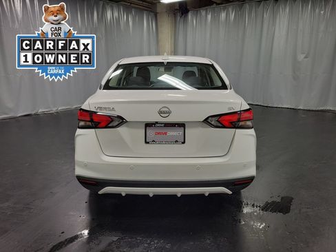 Used 2024 Nissan Versa SV FWD image 7