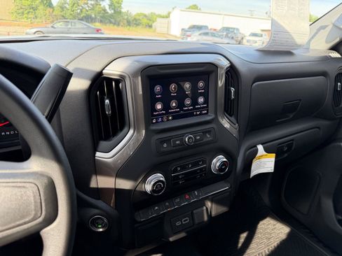 Used 2025 GMC Sierra 1500 Pro w/ Pro Value Package AWD/4WD image 16