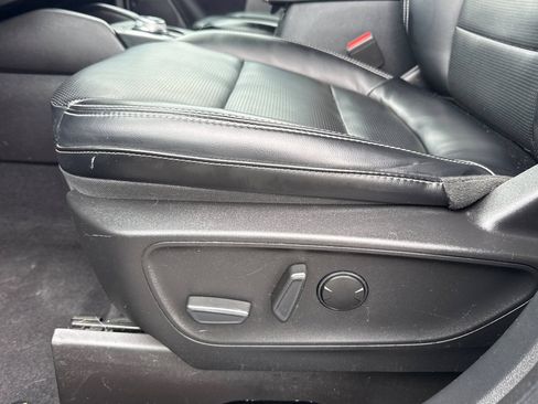 Used 2023 Ford Escape Platinum AWD/4WD image 12